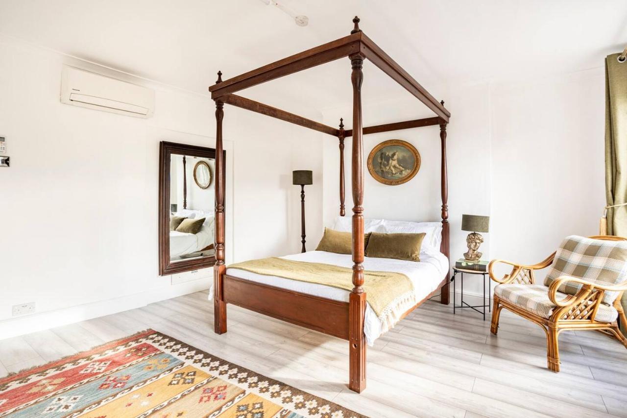 Victorian Style Apartment W/ Four-Poster Bed In Camden Town London Exterior foto